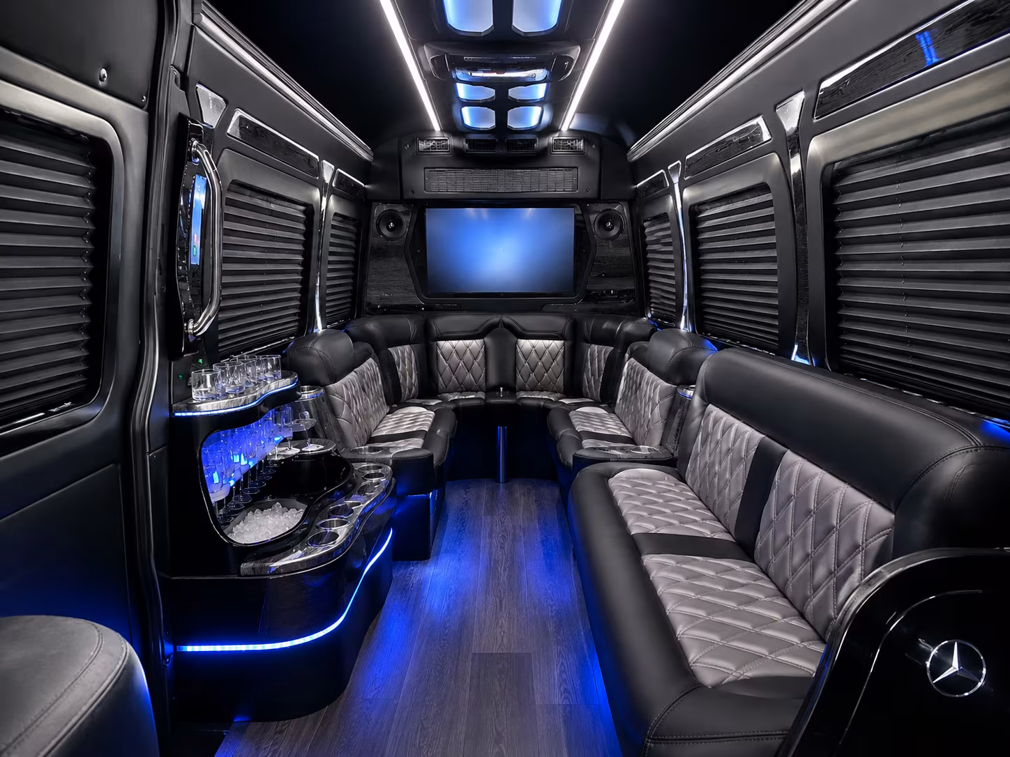 bus rentals for music festival weekends near detroit