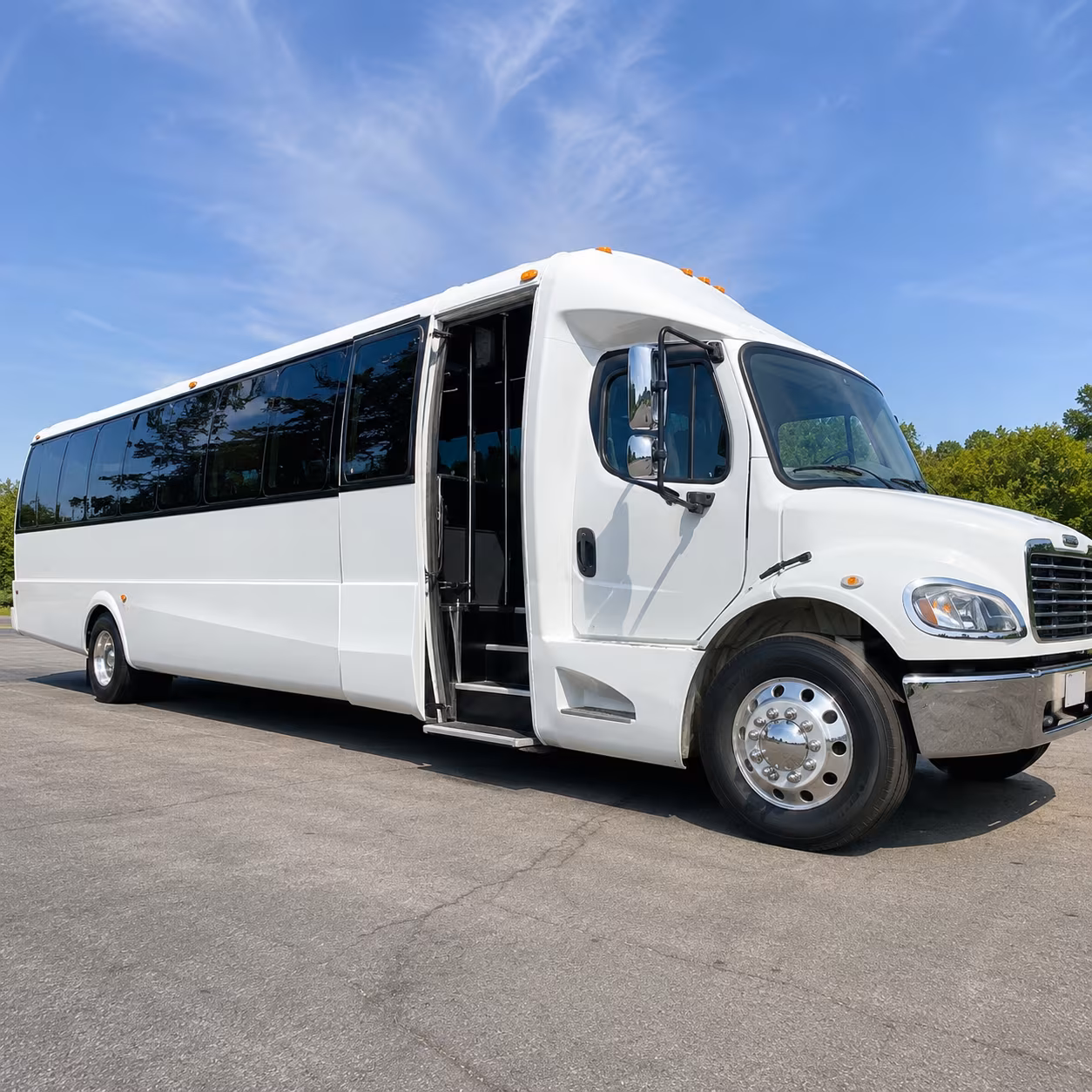 charter buses for corporate events and conference travel in metro detroit