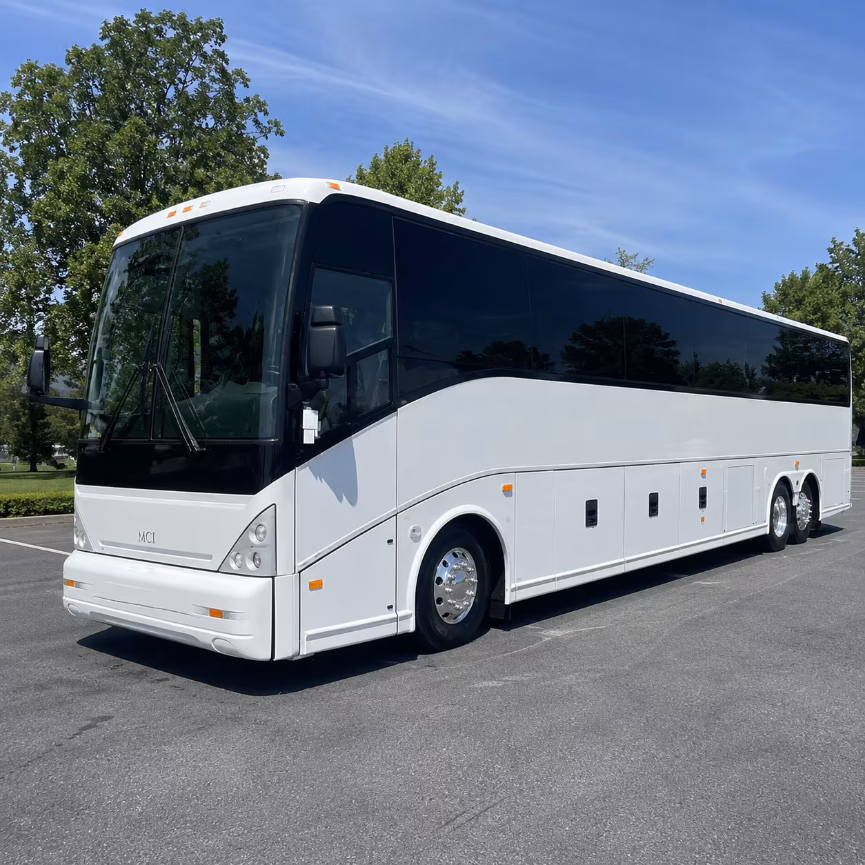 corporate and convention buses serving westland and wayne county