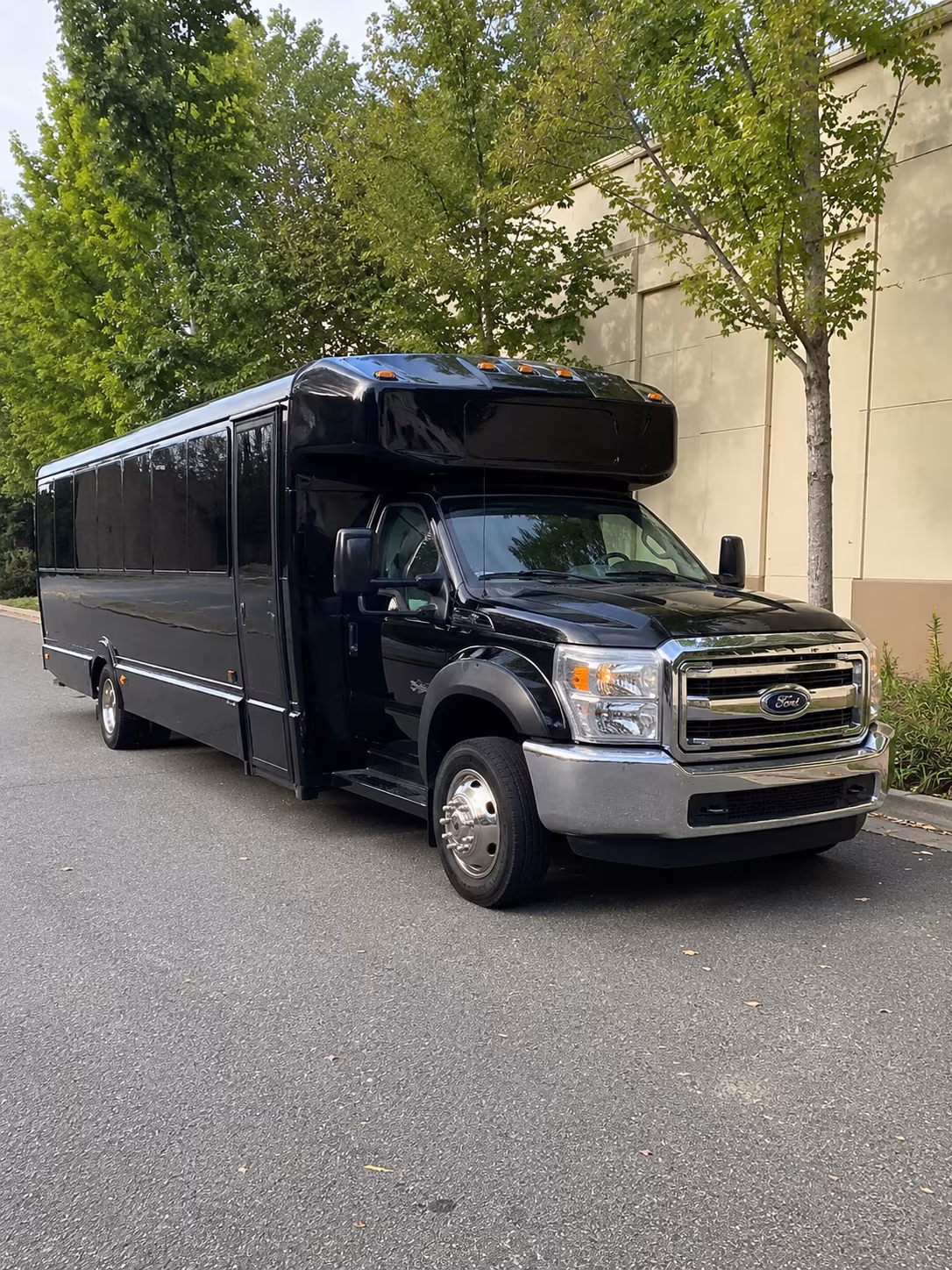 party buses and fan buses to michigan wolverines and michigan state spartans games