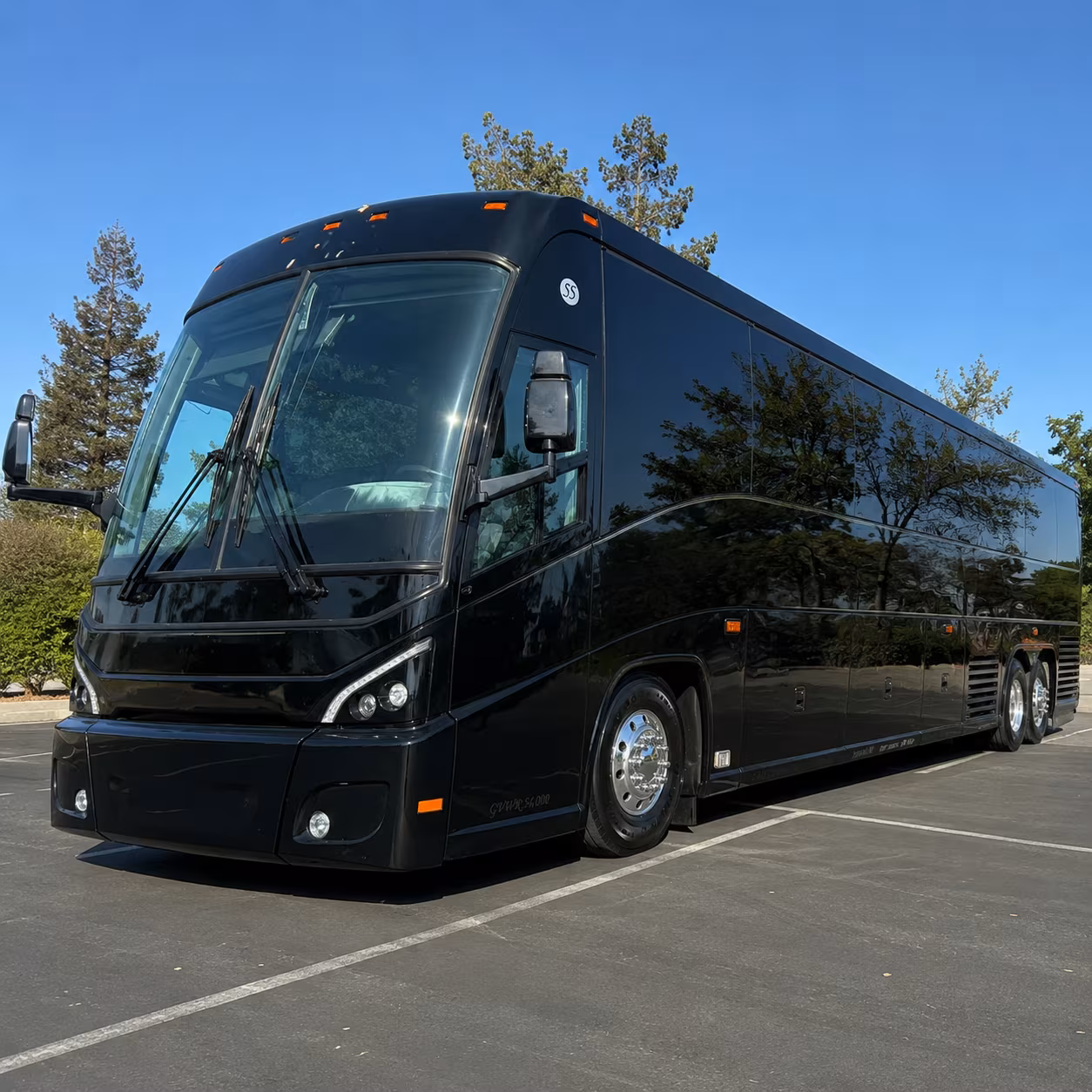 westland airport shuttle buses for hotels overnight stays near dtw
